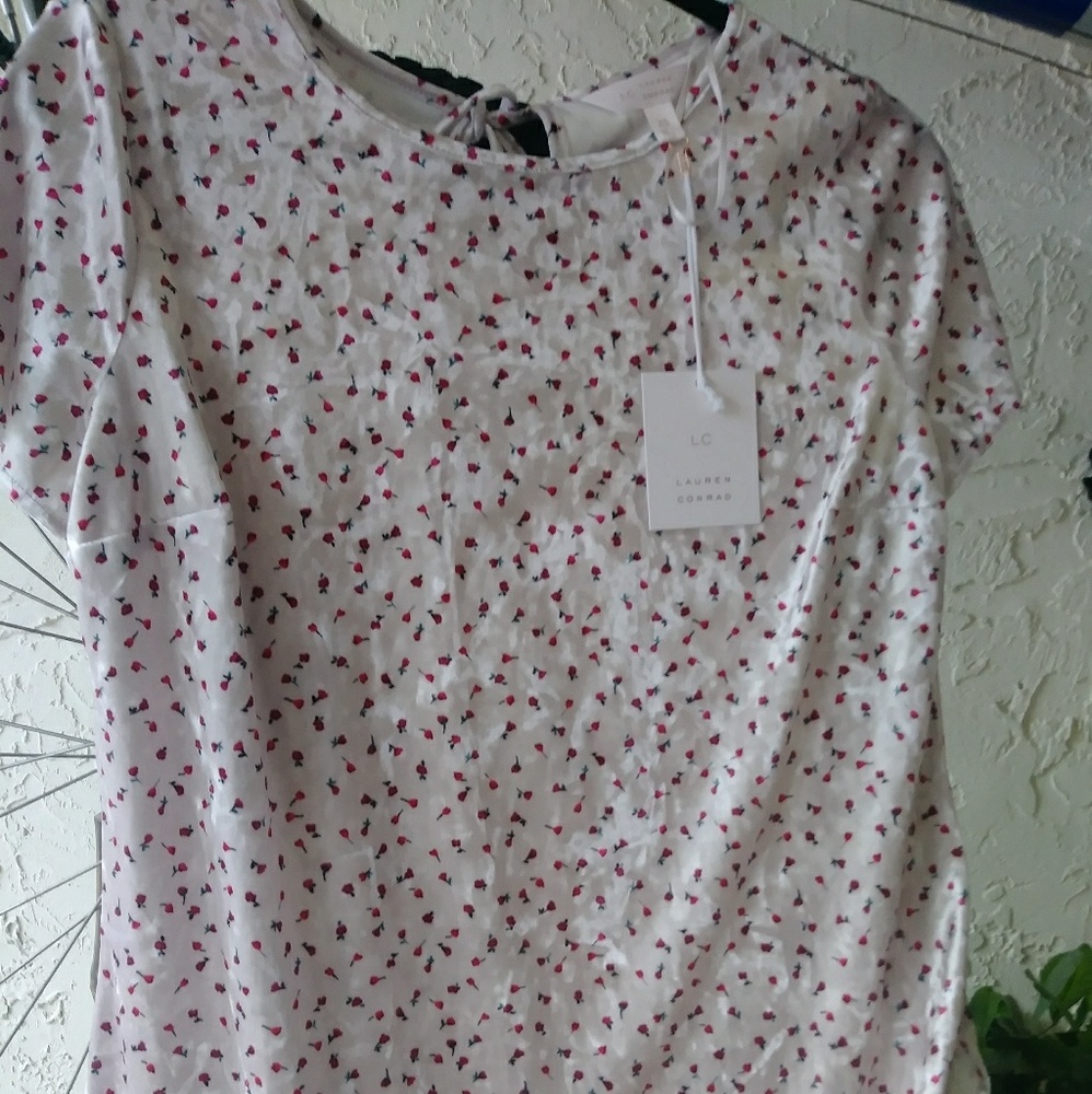 Lauren Conrad XS top